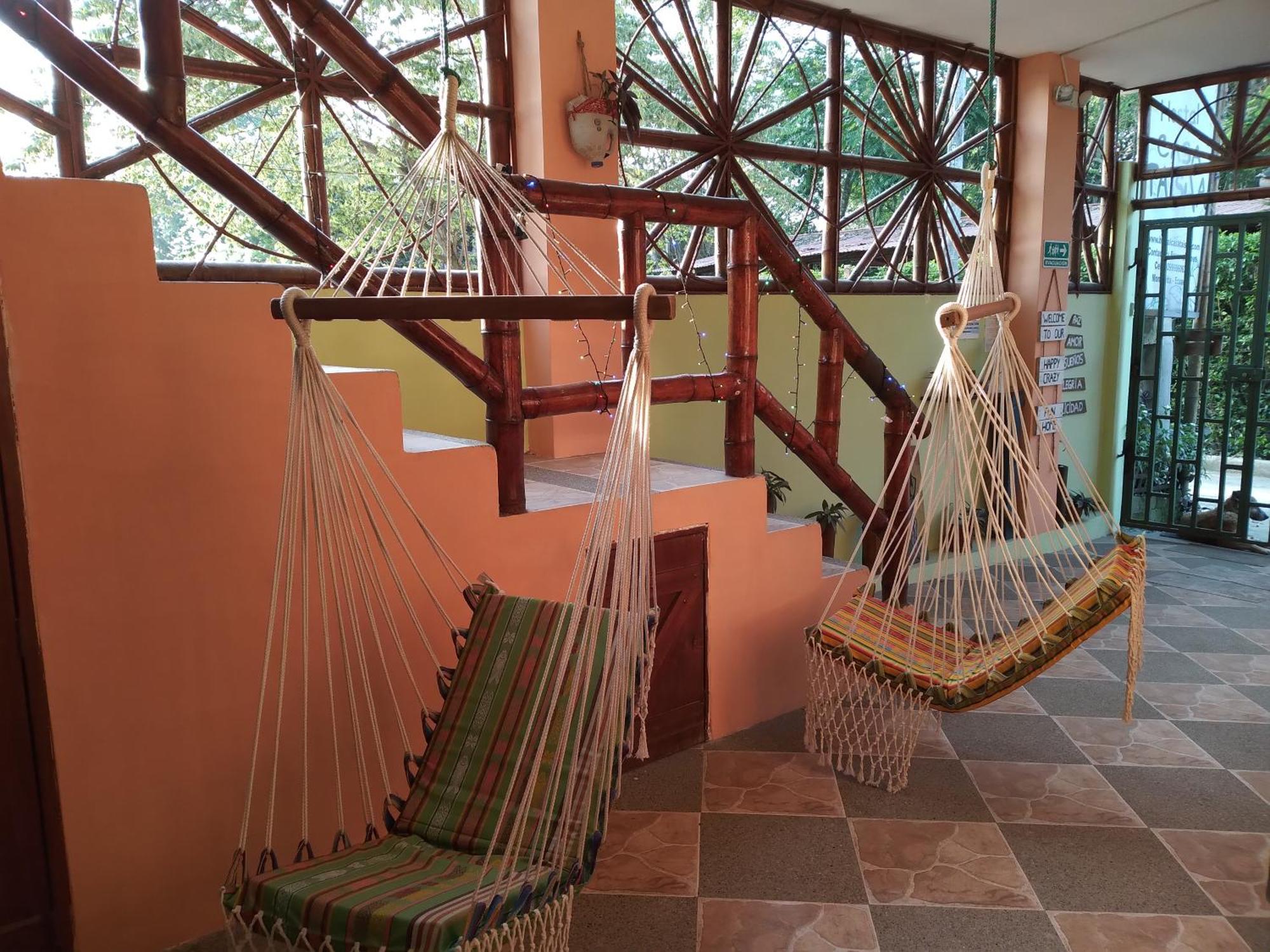 Hostal Casa Taisha Montañita Kültér fotó