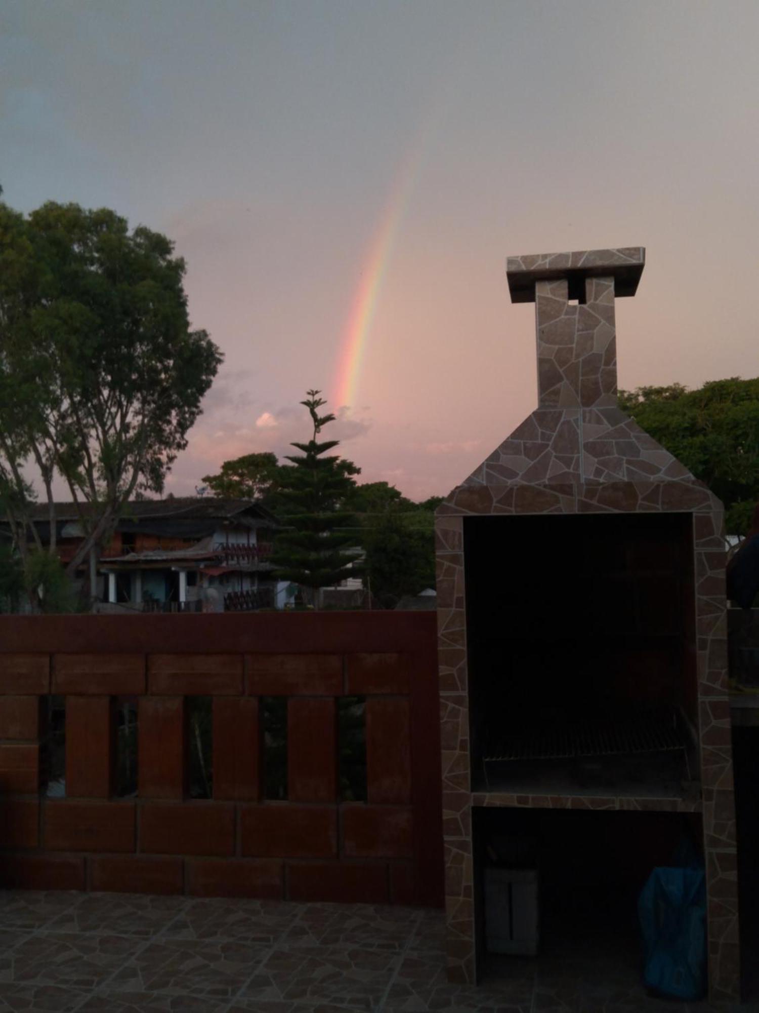 Hostal Casa Taisha Montañita Kültér fotó