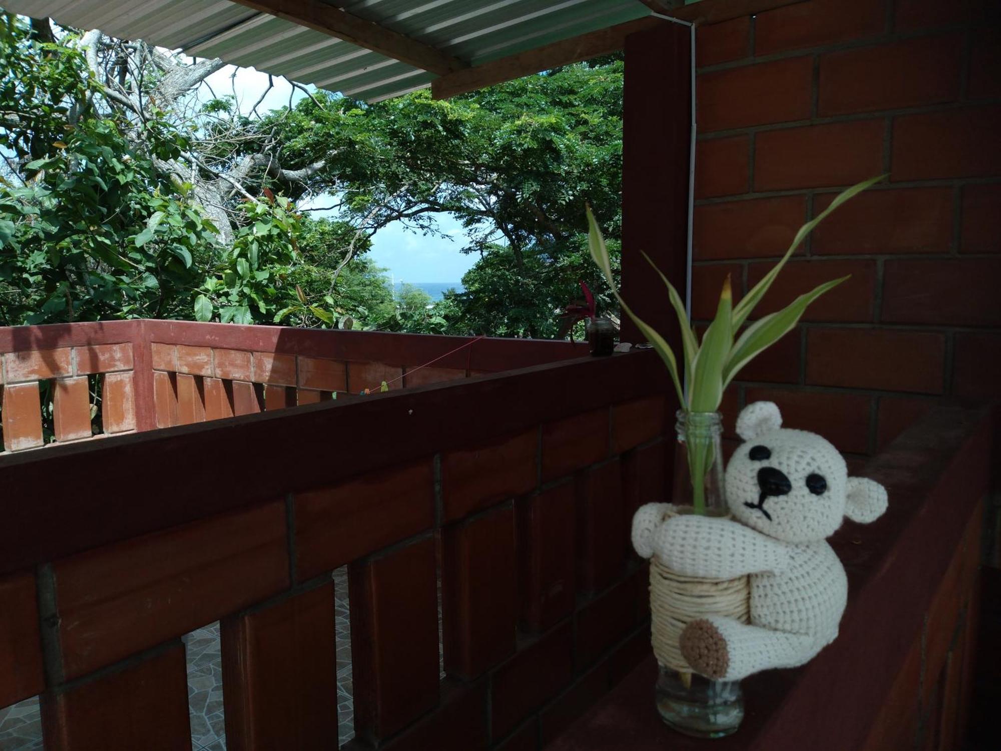 Hostal Casa Taisha Montañita Kültér fotó