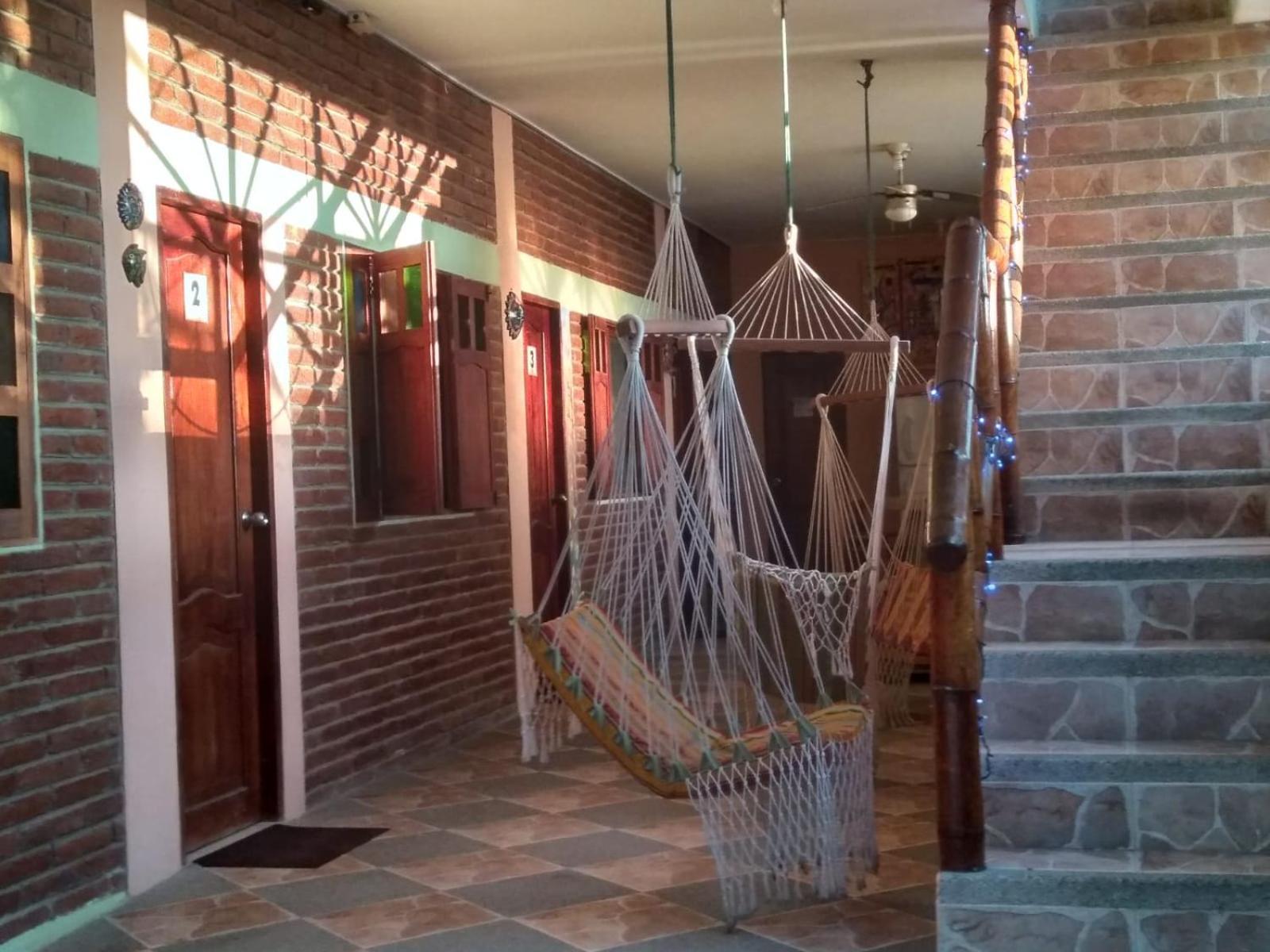 Hostal Casa Taisha Montañita Kültér fotó