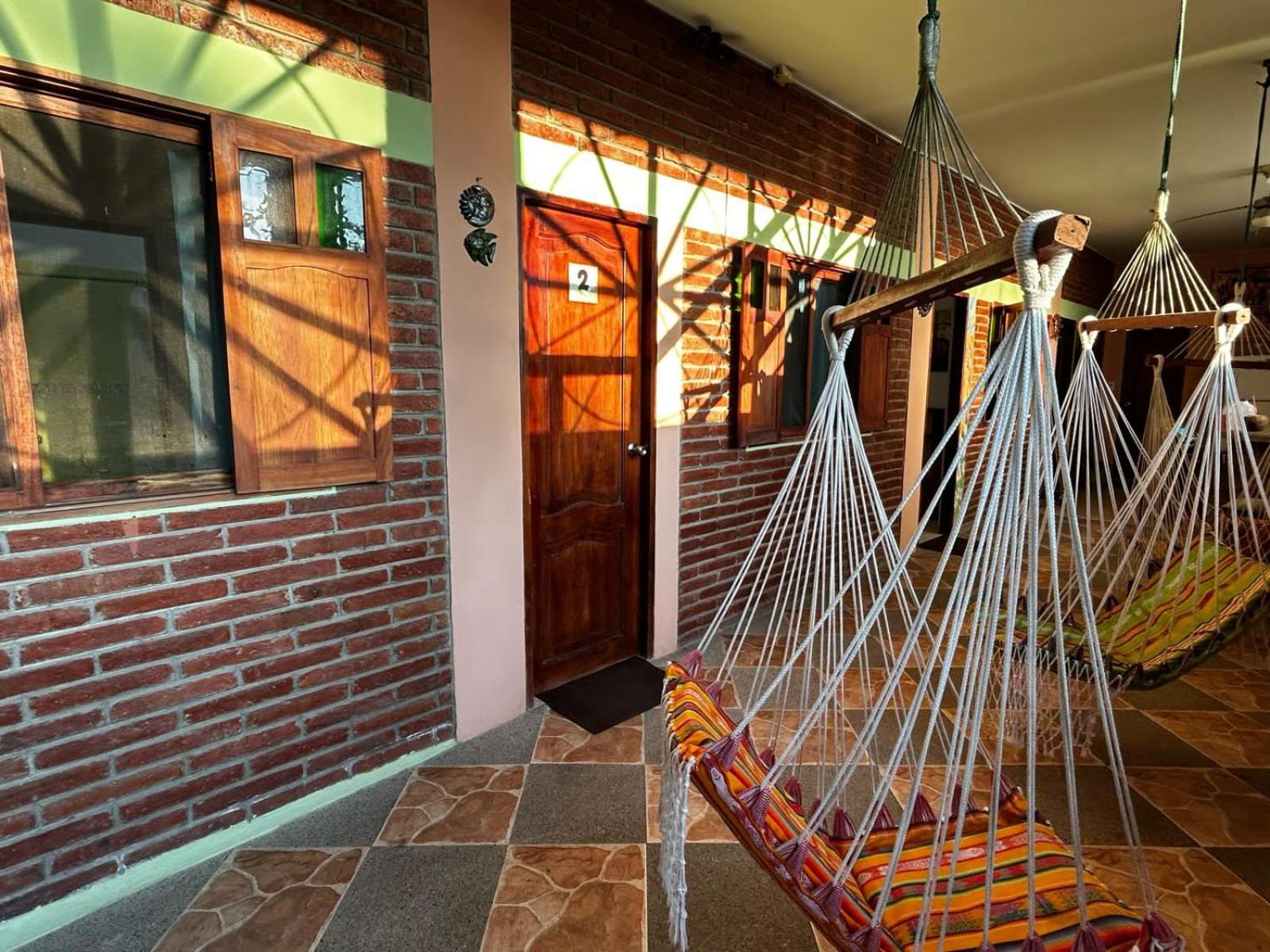Hostal Casa Taisha Montañita Kültér fotó