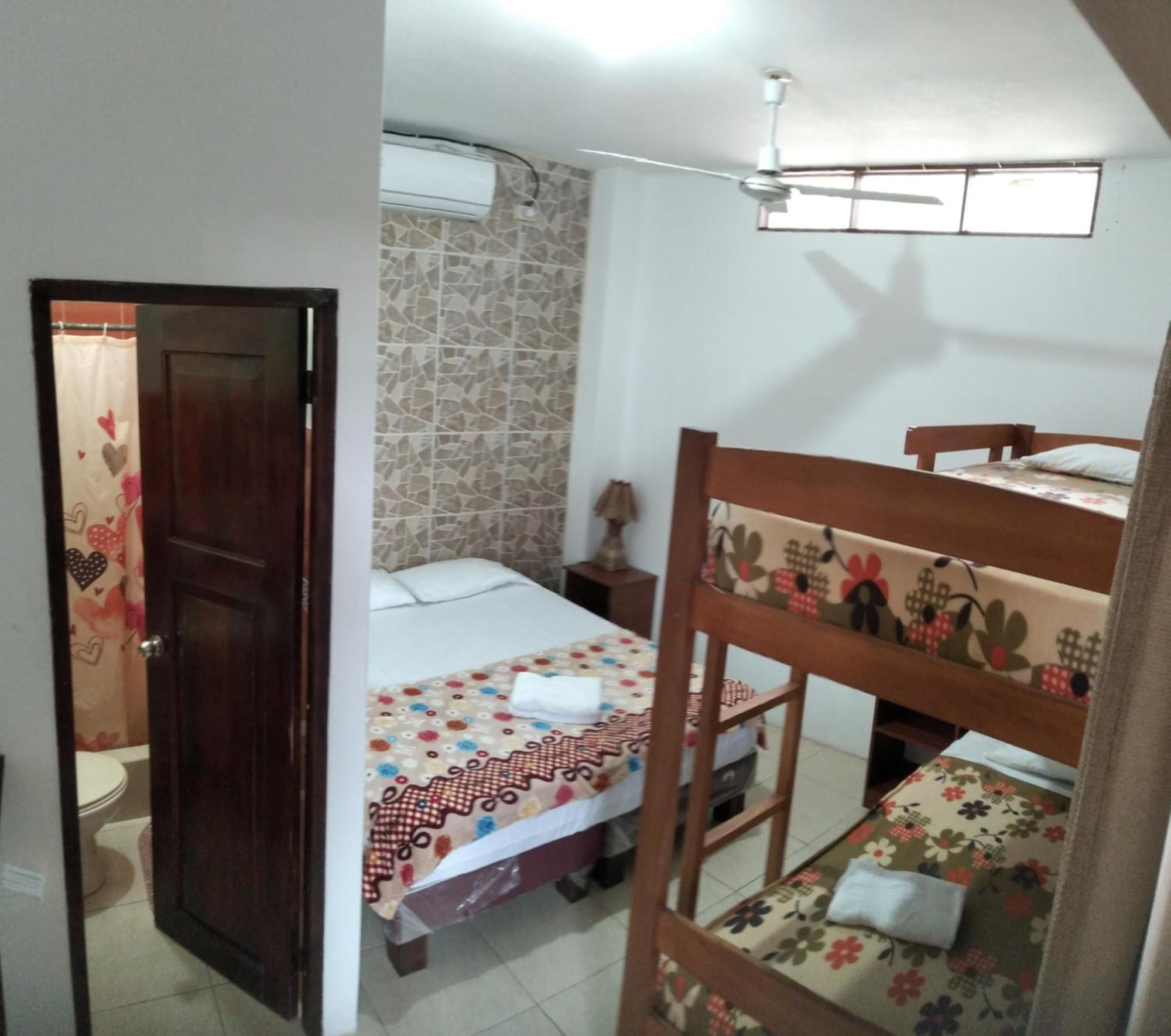 Hostal Casa Taisha Montañita Kültér fotó
